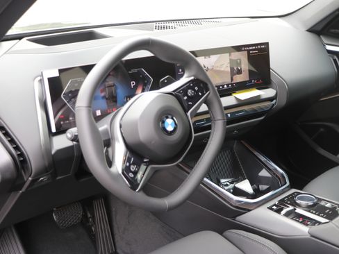 Certified 2026 BMW X3 xDrive30 w/ Premium Package image 14