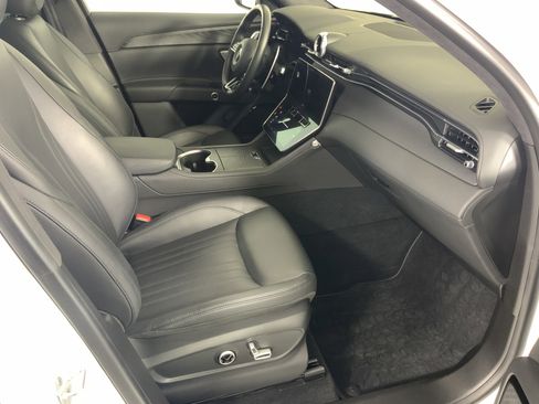 Used 2023 Maserati Grecale Modena image 42