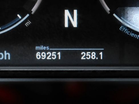 Used 2014 BMW M5 RWD image 19
