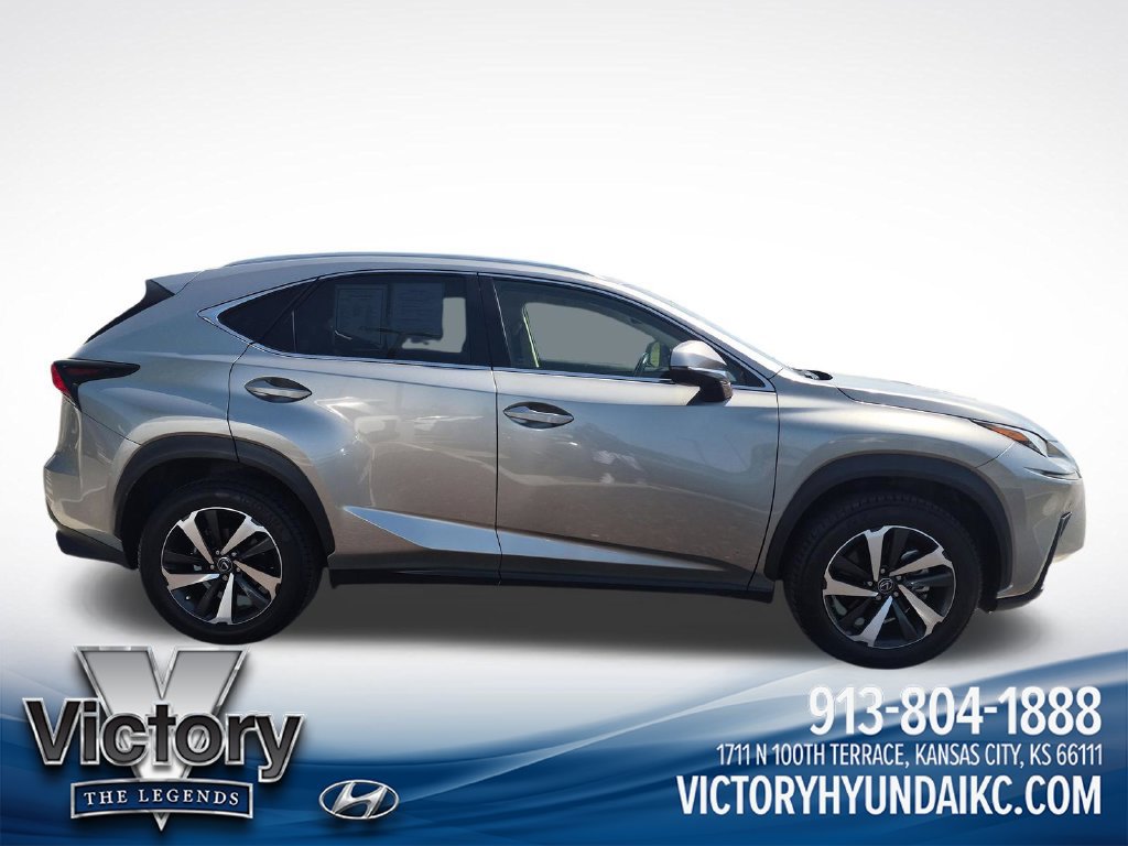 Used 2022 Lexus RX 350L Premium w/ Premium Package AWD/4WD image 6