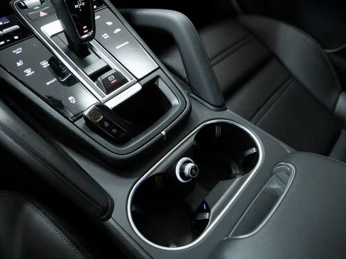 Certified 2023 Porsche Cayenne image 23