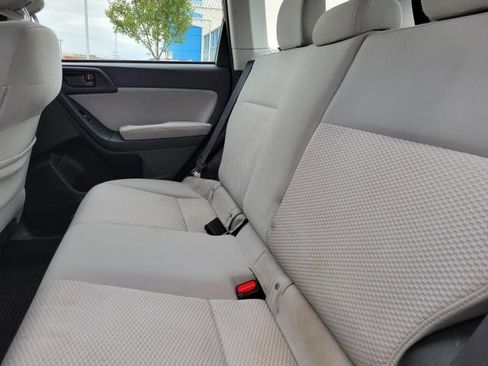 Used 2014 Subaru Forester 2.5i image 11