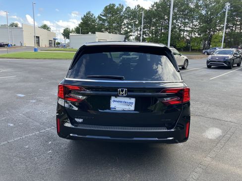 Certified 2026 Honda Odyssey Sport-L image 9