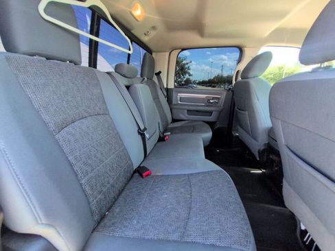 Used 2017 RAM 1500 Big Horn AWD/4WD image 17