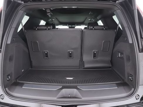 Used 2026 Cadillac Escalade Luxury w/ Touring Package AWD/4WD image 32