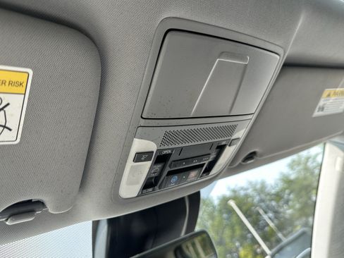 Used 2020 Acura MDX w/ Technology Package FWD image 36