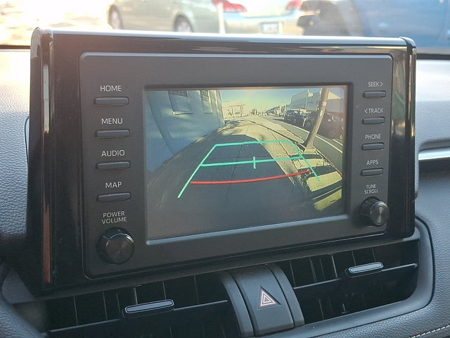 Used 2019 Toyota RAV4 LE w/ All Weather Liner Package AWD/4WD image 17