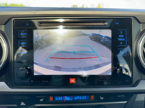 Used 2019 Toyota Tacoma TRD Pro AWD/4WD image 12