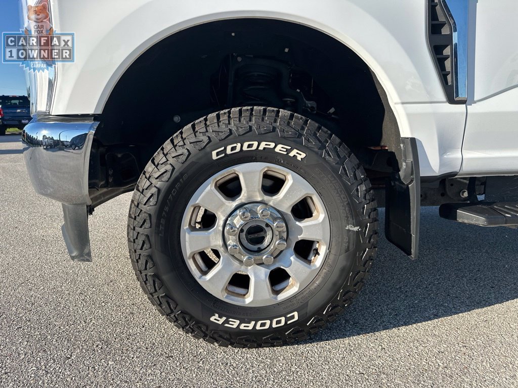 Used 2024 Ford F350 XLT w/ Snow Plow Prep Package AWD/4WD image 33