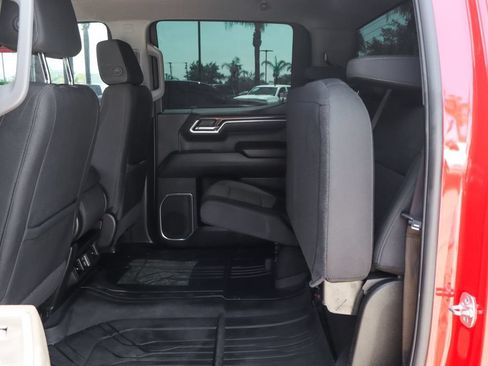 Used 2025 Chevrolet Silverado 1500 LT RWD image 38
