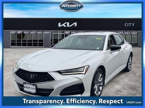 Used 2022 Acura TLX image 4