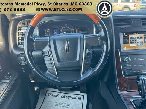Used 2017 Lincoln Navigator L Select image 12