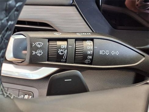 New 2026 GMC Acadia Elevation image 26