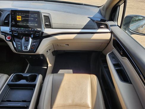 Used 2021 Honda Odyssey Touring image 17