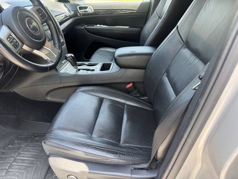 Used 2012 Jeep Grand Cherokee Laredo AWD/4WD image 20