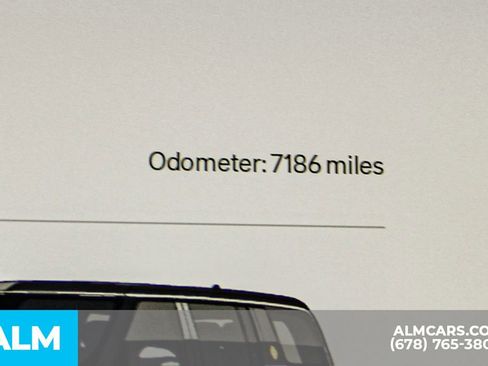 Used 2025 Rivian R1S Adventure image 42