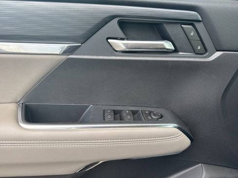 New 2026 GMC Acadia Elevation w/ LPO, Floor Liner Package image 10