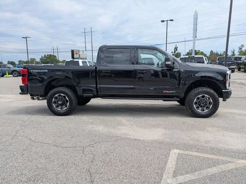 Used 2024 Ford F350 Lariat w/ Lariat Ultimate Package AWD/4WD image 3