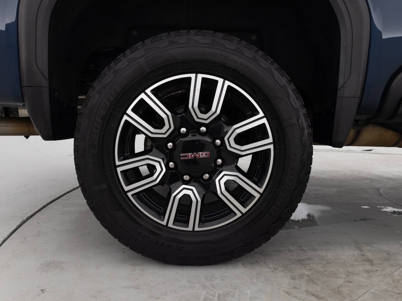 Used 2022 GMC Sierra 3500 AT4 w/ Snow Plow Prep/Camper Package AWD/4WD image 19