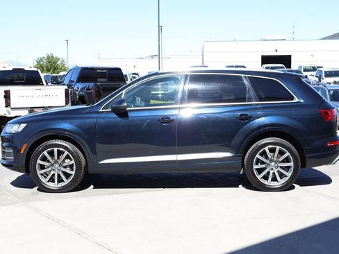 Used 2018 Audi Q7 3.0T Premium Plus w/ Premium Plus Package AWD/4WD image 3
