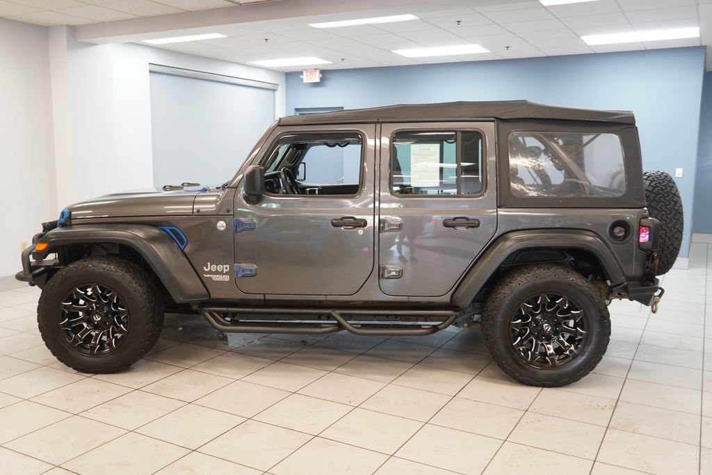 Used 2018 Jeep Wrangler Unlimited Sport AWD/4WD image 2