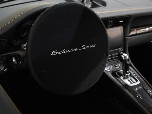 Used 2018 Porsche 911 Turbo S AWD/4WD image 18