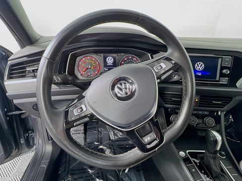 Used 2021 Volkswagen Jetta R-Line w/ R-Line Cold Weather Package image 10