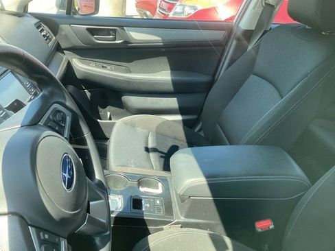 Used 2017 Subaru Legacy 2.5i w/ Alloy Wheel Package AWD/4WD image 15