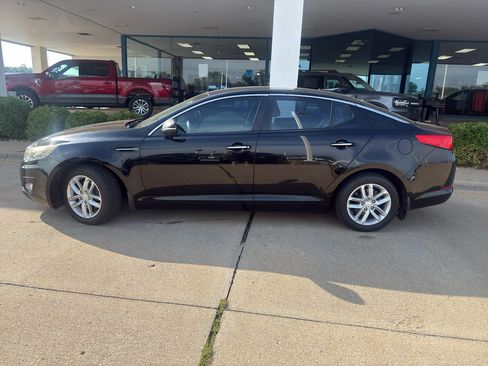 Used 2013 Kia Optima LX FWD image 9