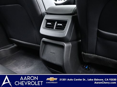 New 2026 Chevrolet Equinox EV LT image 31