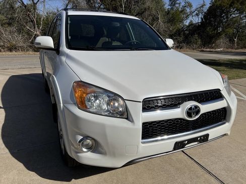 Used 2012 Toyota RAV4 Limited w/ Premium Plus Value Pkg image 2