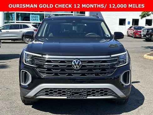 Used 2024 Volkswagen Atlas Peak Edition SEL AWD/4WD image 6