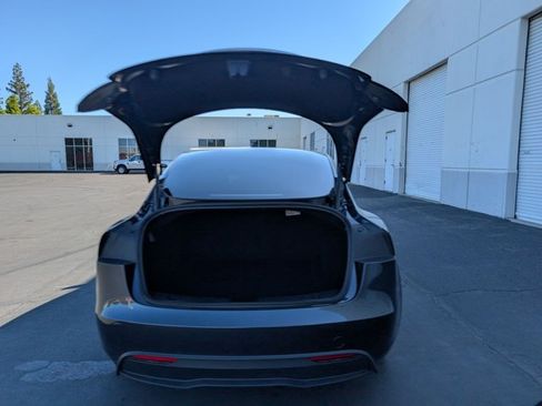 Used 2025 Tesla Model 3 Long Range RWD image 8