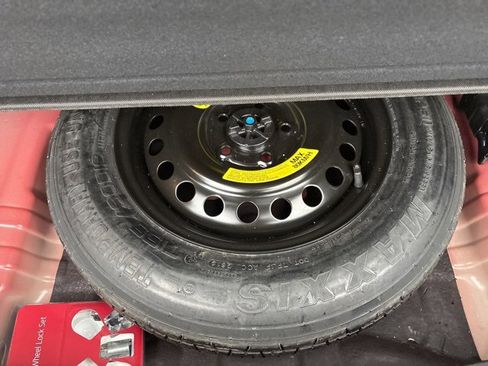 Used 2020 Kia Sportage LX image 30