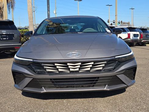 New 2026 Hyundai Elantra Sport FWD image 10