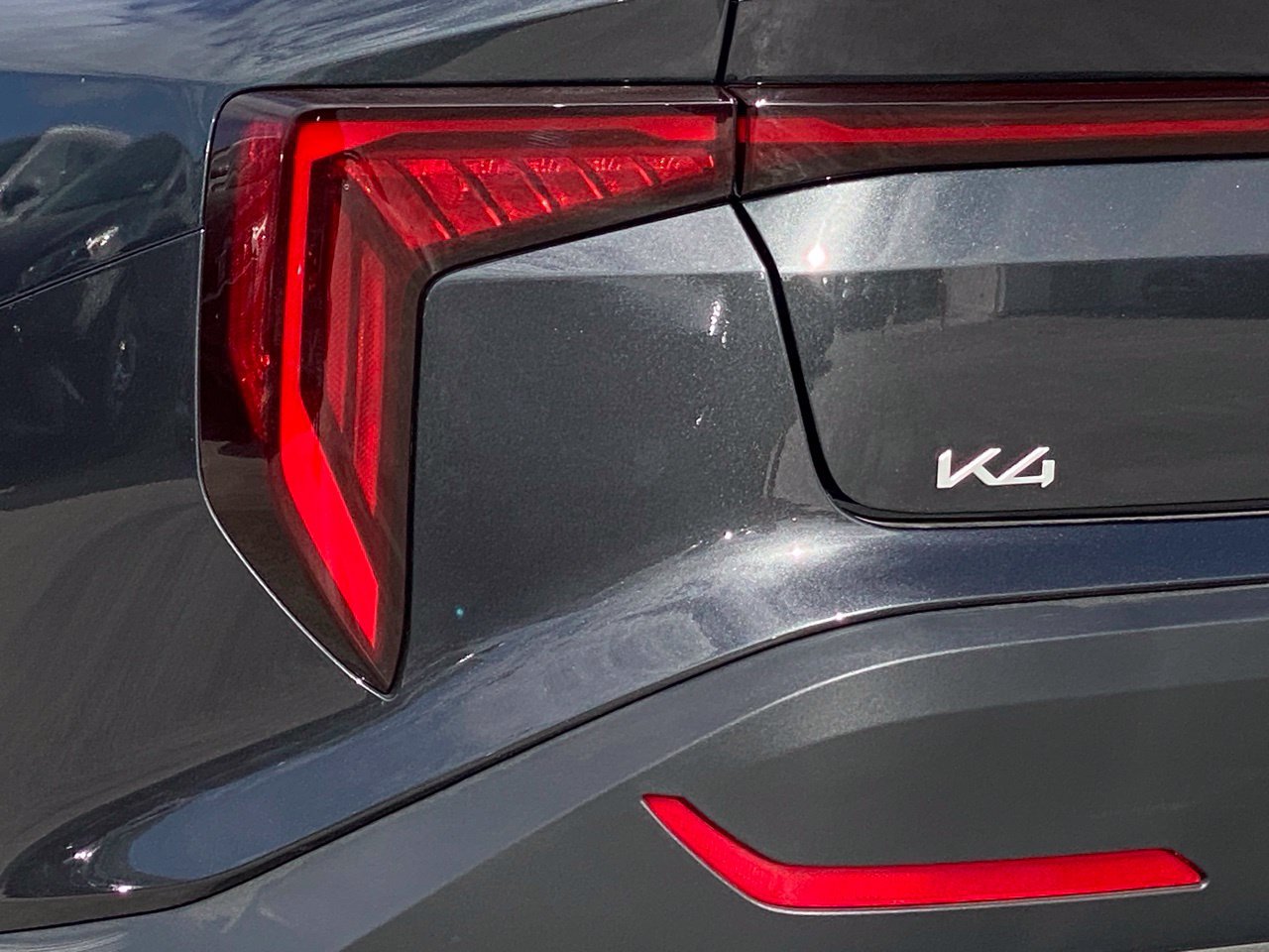 New 2027 Kia K4 FWD image 3