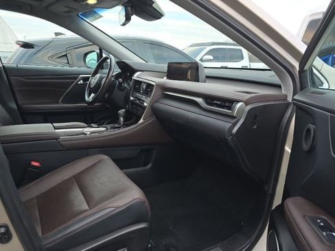 Used 2019 Lexus RX 350 AWD w/ Navigation Package image 9