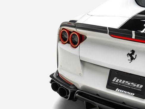 Used 2022 Ferrari 812 GTS RWD image 30