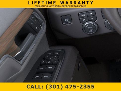 New 2026 GMC Sierra 2500 SLT w/ SLT Premium Package AWD/4WD image 22