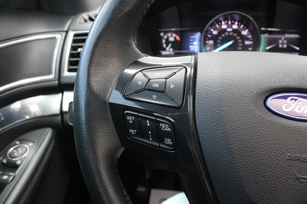 Used 2019 Ford Explorer Sport w/ Equipment Group 401A AWD/4WD image 13