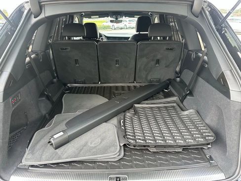 Certified 2025 Audi Q7 3.0T Premium Plus w/ Premium Plus Package image 6