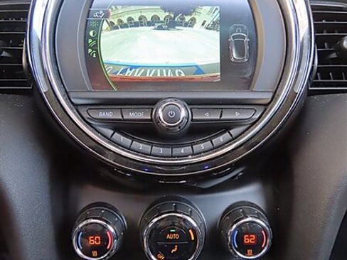 Used 2017 MINI Cooper 2-Door Hardtop FWD image 16