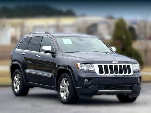 Used 2013 Jeep Grand Cherokee Limited image 1