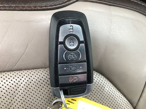 Used 2019 Ford F150 Limited image 43