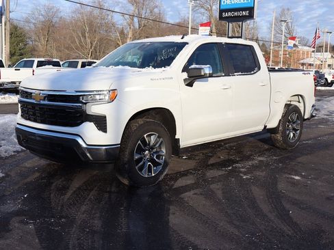 New 2026 Chevrolet Silverado 1500 LT image 18