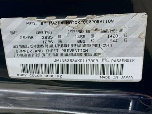 Used 1999 MAZDA MX-5 Miata RWD image 28