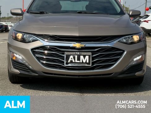 Used 2022 Chevrolet Malibu LT image 9
