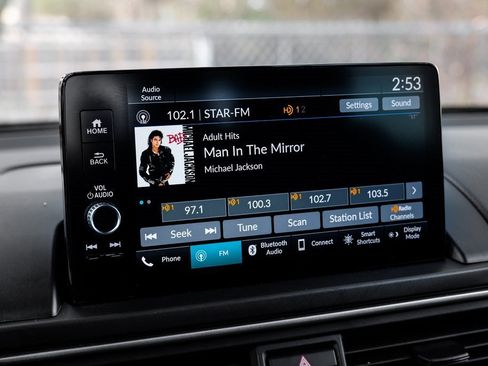 Used 2023 Honda Pilot EX-L image 6