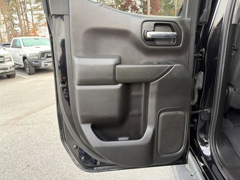 Used 2019 Chevrolet Silverado 1500 Custom Trail Boss w/ Custom Convenience Package image 22