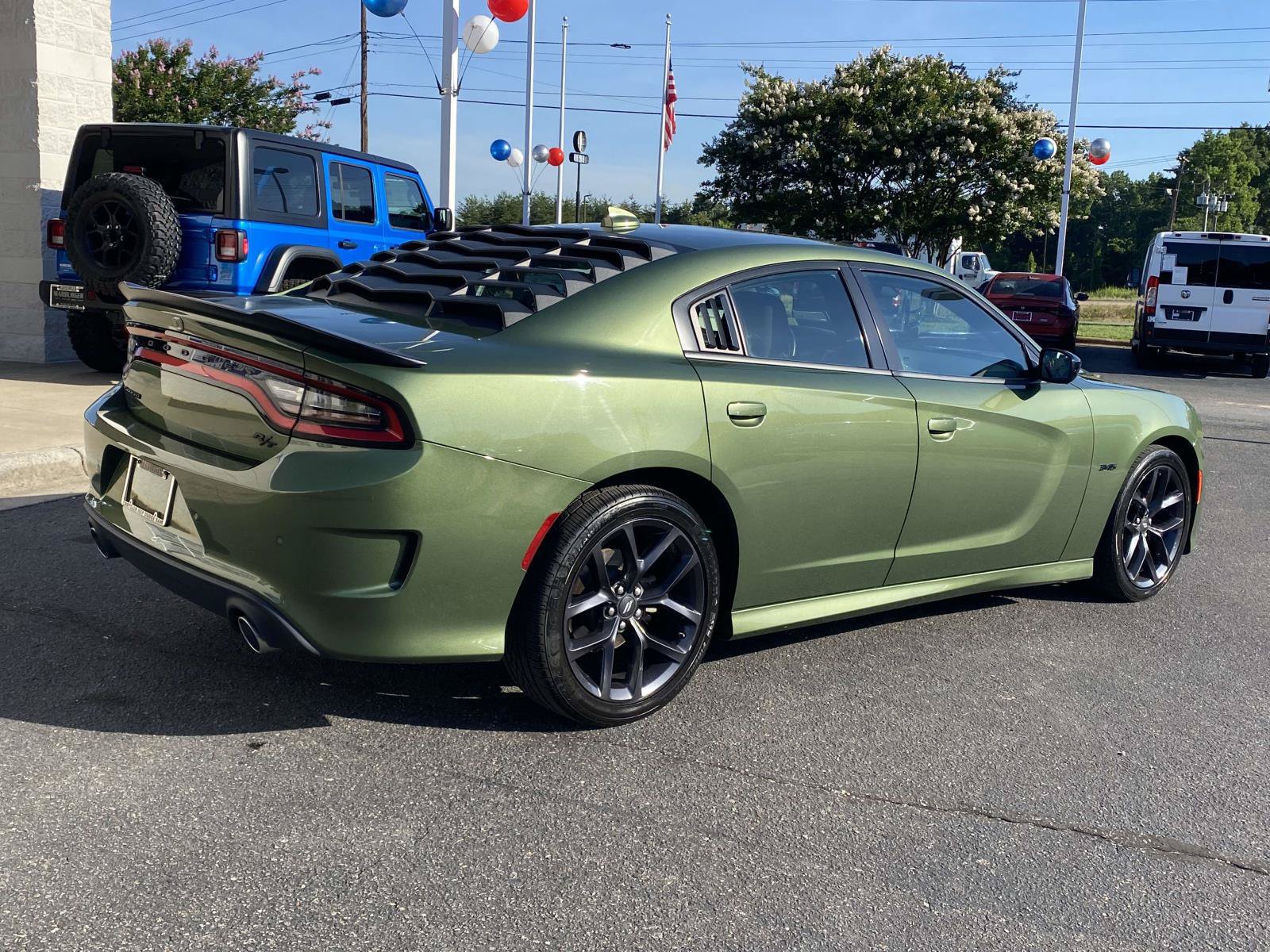 Used 2023 Dodge Charger R/T w/ Blacktop Package RWD image 7